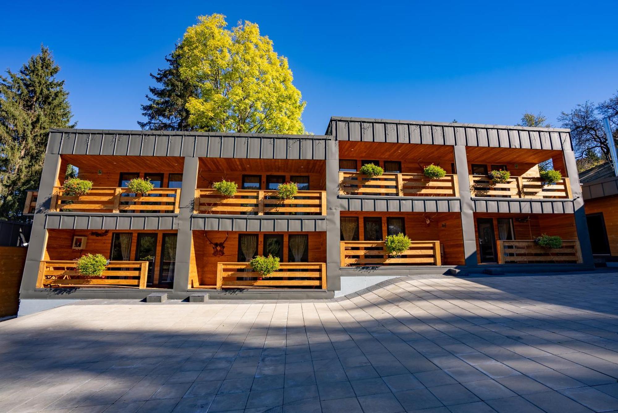 Casa Izvorul Negru Moisei Bed & Breakfast Екстериор снимка