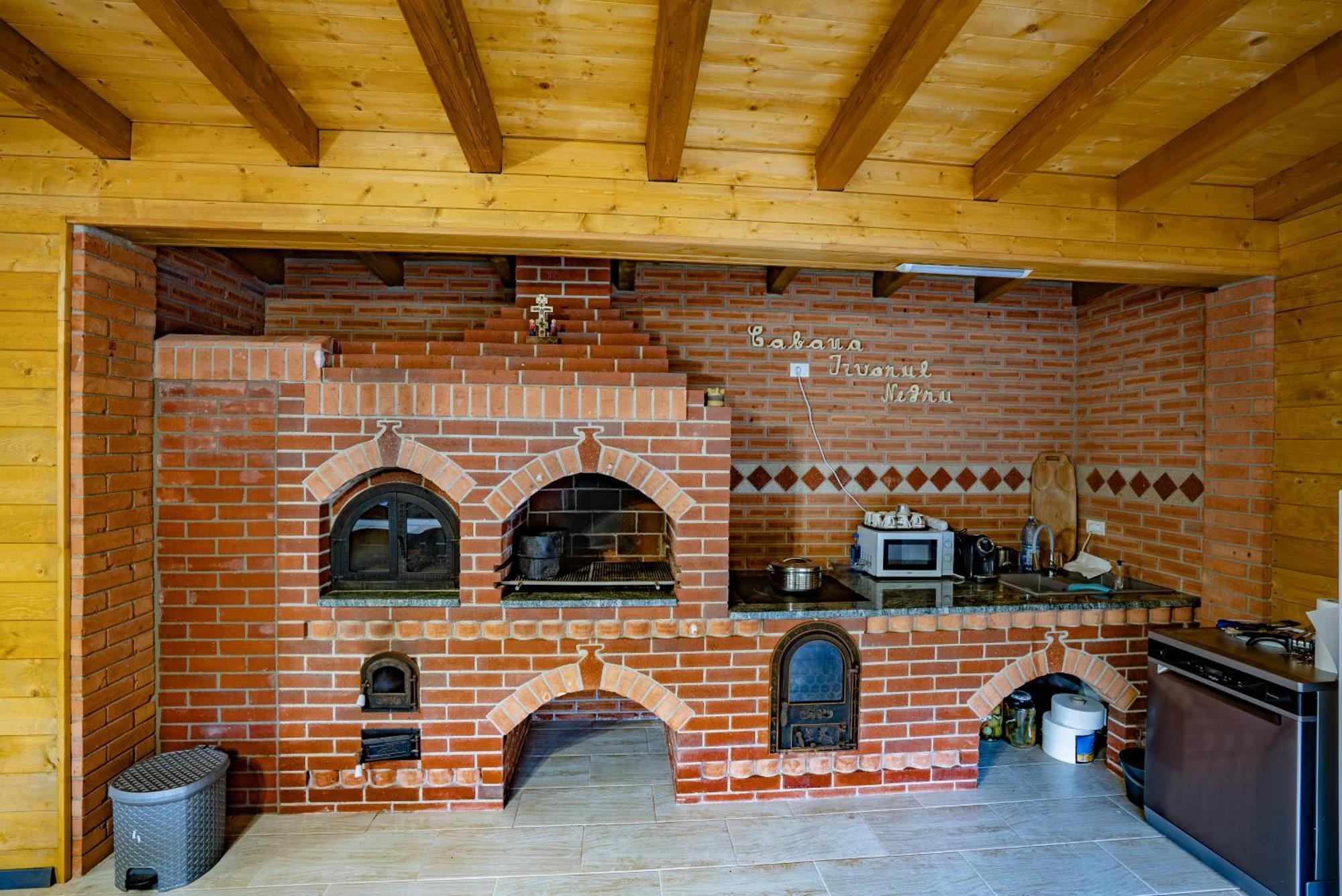 Casa Izvorul Negru Moisei Bed & Breakfast Екстериор снимка